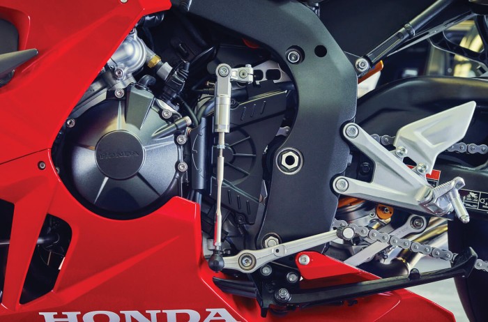 3 Level Adjustable Quickshifter 3 Level Adjustable Quickshifter