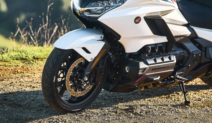 Double Wishbone Front Suspension