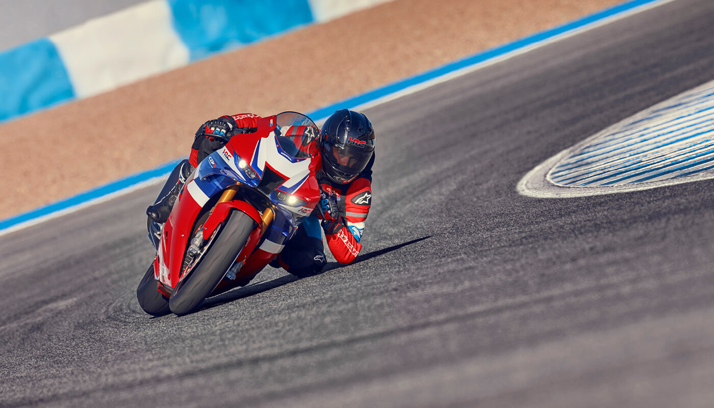 Honda_Ride_Safe_Zig-Zag_Track_Days_1400_x_800